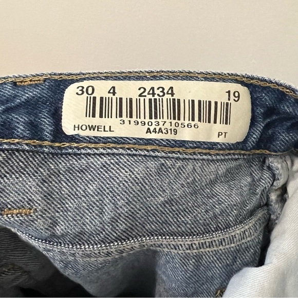 Carhartt Relaxed Fit Dark Wash Jeans - 38/32 - Picture 4 of 8